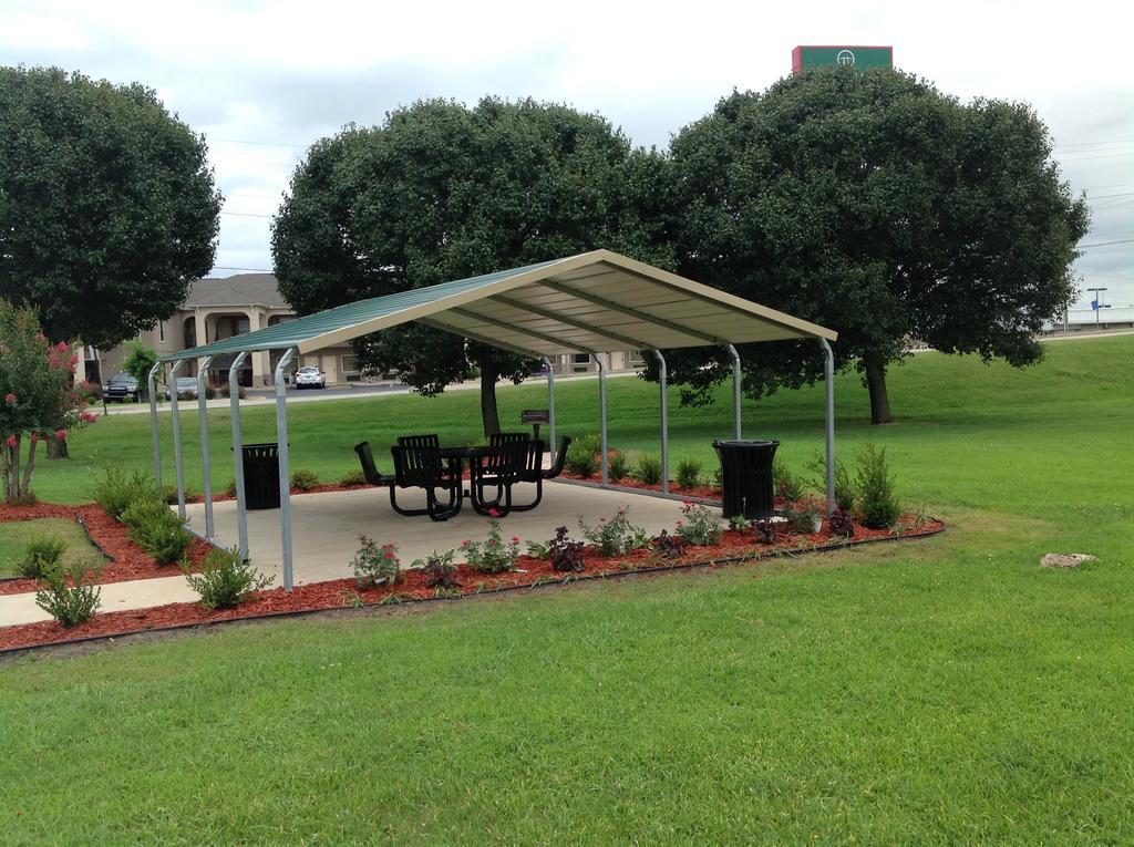 Hallmarc Inn & Suites Of West Memphis Εξωτερικό φωτογραφία